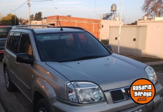 Camionetas - Nissan X-TRAIL 2004 Nafta 205000Km - En Venta