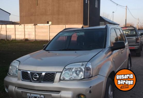 Camionetas - Nissan X-TRAIL 2004 Nafta 205000Km - En Venta