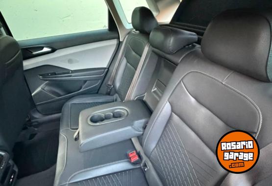 Autos - Volkswagen TAOS 2023 Nafta 60400Km - En Venta