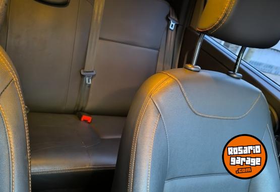 Camionetas - Renault Oroch 2025 Nafta 8500Km - En Venta