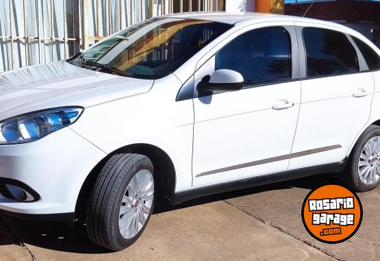 Autos - Fiat GRAN SIENNA ESSENCE 2017 Nafta 73000Km - En Venta