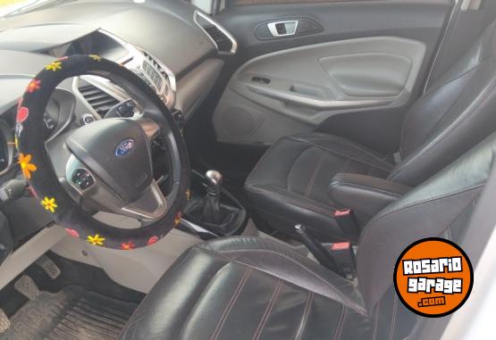 Autos - Ford Titanium 2.0 2013 Nafta 111111Km - En Venta