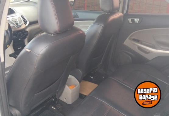 Autos - Ford Titanium 2.0 2013 Nafta 111111Km - En Venta