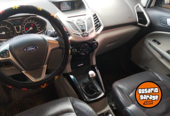 Autos - Ford Titanium 2.0 2013 Nafta 111111Km - En Venta