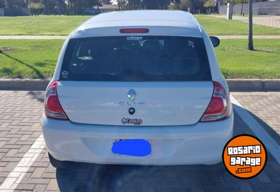 Autos - Renault Clio mio confort 2015 GNC 120000Km - En Venta