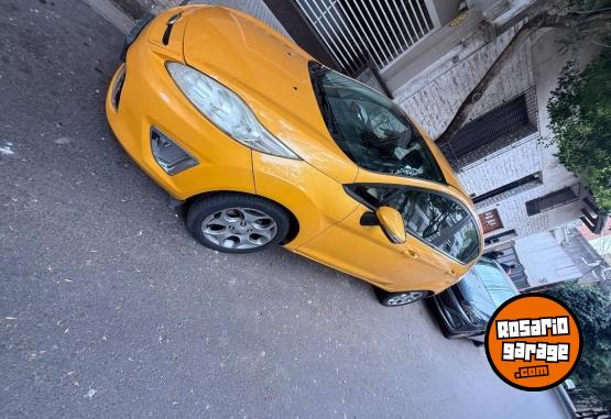 Autos - Ford Fiesta titanium desing 2011 Nafta 155200Km - En Venta