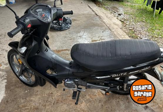 Motos - Motomel Blitz 110 2023 Nafta 10000Km - En Venta