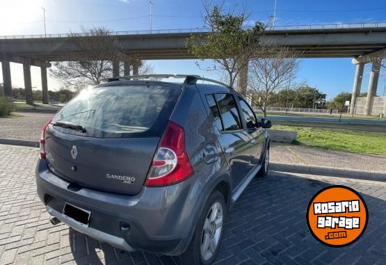 Autos - Renault Sandero stepway 2011 GNC 199000Km - En Venta