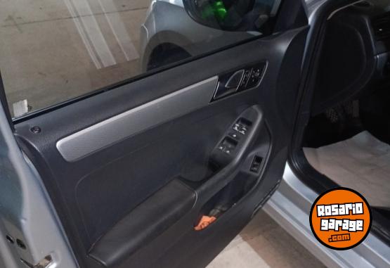 Autos - Volkswagen Vento 2015 Nafta 184500Km - En Venta