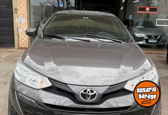 Autos - Toyota Yaris xs 1.5 2021 Nafta - En Venta