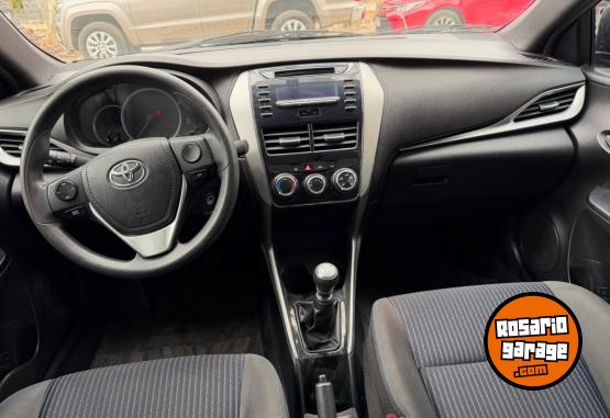Autos - Toyota Yaris xs 1.5 2021 Nafta - En Venta