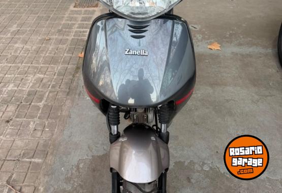 Motos - Zanella Zb 125 2024 Nafta 4000Km - En Venta
