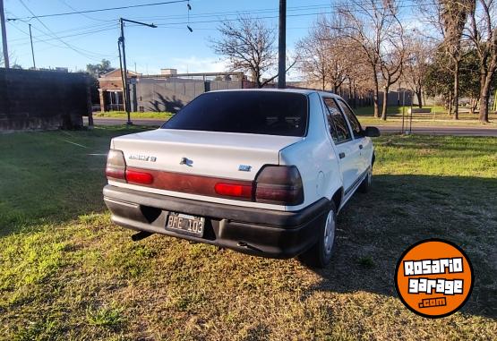 Autos - Renault 19 1997 GNC 111111Km - En Venta