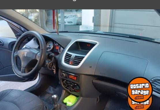 Autos - Peugeot 207 2014 Nafta 160000Km - En Venta