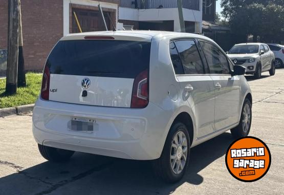 Autos - Volkswagen Up high excelente permuto 2014 Nafta 108000Km - En Venta
