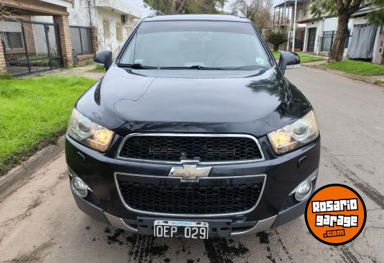 Camionetas - Chevrolet Captiva 2.2 LTZ AWD 7 as 2013 Diesel 162000Km - En Venta