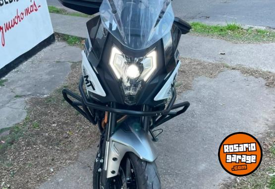 Motos - CF 700 MT 2025 Nafta 1800Km - En Venta