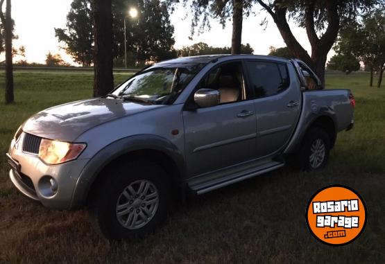 Camionetas - Mitsubishi L200 Trit�n 2.5 did 2010 Diesel 159000Km - En Venta