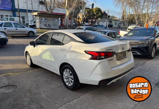 Autos - Nissan Versa 2024 Nafta 57000Km - En Venta