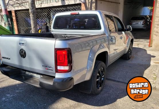 Camionetas - Volkswagen Amarok 2023 Diesel 105000Km - En Venta