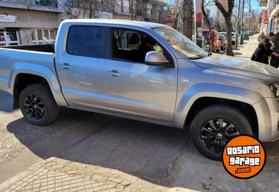 Camionetas - Volkswagen Amarok 2023 Diesel 105000Km - En Venta