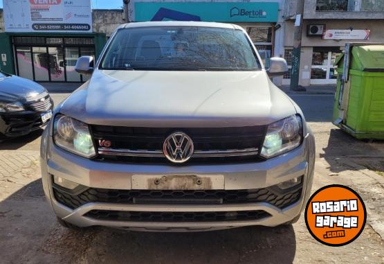 Camionetas - Volkswagen Amarok 2023 Diesel 105000Km - En Venta