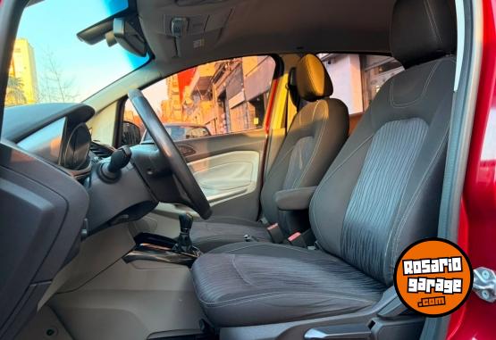 Camionetas - Ford Ecosport Titanium 2016 Nafta 150000Km - En Venta