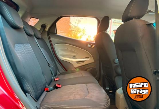 Camionetas - Ford Ecosport Titanium 2016 Nafta 150000Km - En Venta