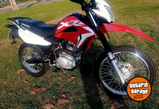 Motos - Honda XR 2024 Nafta 2800Km - En Venta