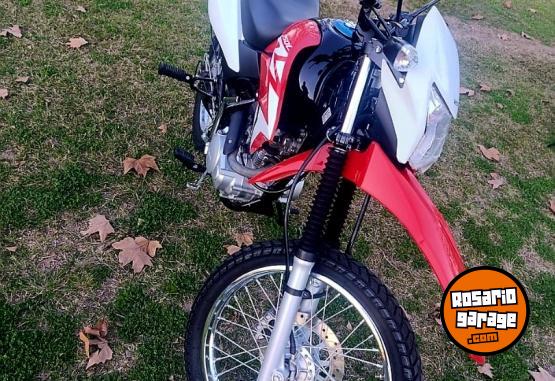 Motos - Honda XR 2024 Nafta 2800Km - En Venta
