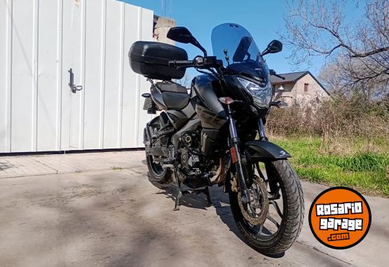 Motos - Bajaj Rouser NS 200 2021 Nafta 13200Km - En Venta
