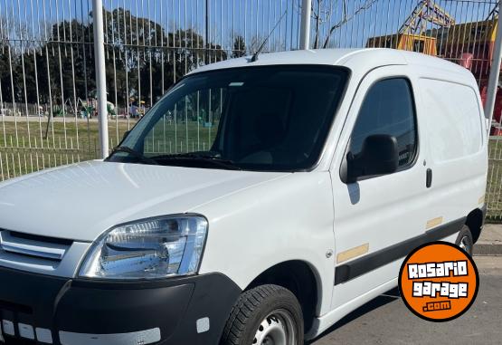 Utilitarios - Citroen Berlingo 2018 Diesel 118000Km - En Venta