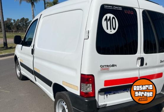 Utilitarios - Citroen Berlingo 2018 Diesel 118000Km - En Venta