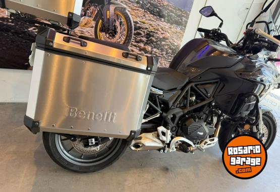 Motos - Benelli TRK502 2024 Nafta 6400Km - En Venta