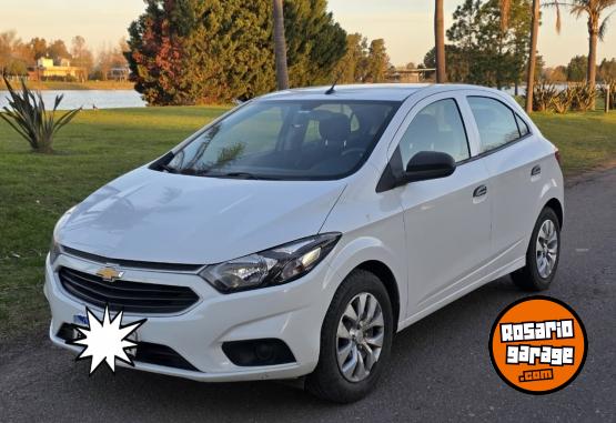 Autos - Chevrolet Onix 2017 Nafta 98000Km - En Venta