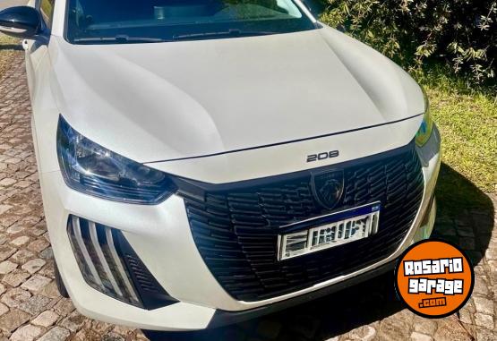 Autos - Peugeot 208 Allure AT 2025 Nafta 4200Km - En Venta