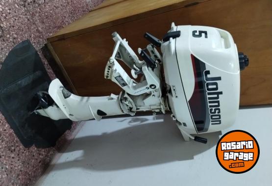 Embarcaciones - TRAKKER 520 MOTOR MERCURY 75 HP Y MOTOR AUXILIAR JOHNSON 5 HP - En Venta