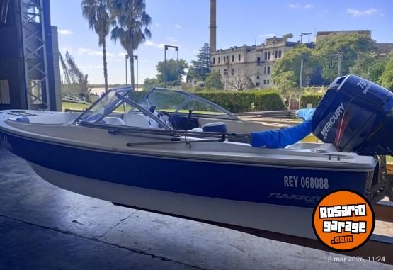 Embarcaciones - TRAKKER 520 MOTOR MERCURY 75 HP Y MOTOR AUXILIAR JOHNSON 5 HP - En Venta