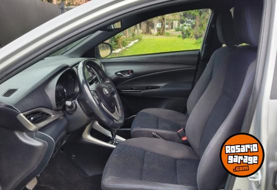 Autos - Toyota YARIS XLS CVT. AUTOMATICO 2021 Nafta 115000Km - En Venta