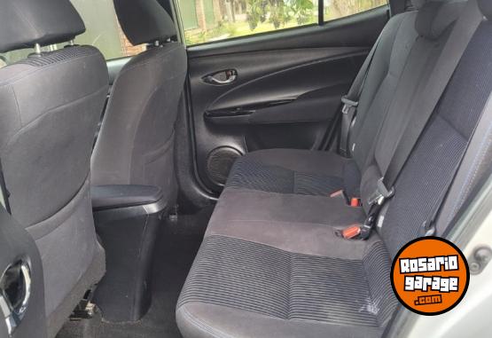 Autos - Toyota YARIS XLS CVT. AUTOMATICO 2021 Nafta 115000Km - En Venta