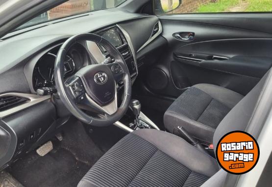 Autos - Toyota YARIS XLS CVT. AUTOMATICO 2021 Nafta 115000Km - En Venta