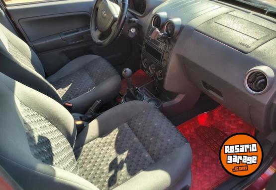 Camionetas - Ford Ecosport 2004 GNC 175000Km - En Venta