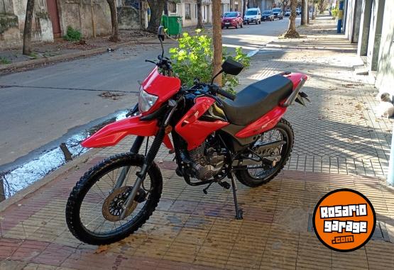 Motos - Motomel Skua 150 2025 Nafta 5000Km - En Venta