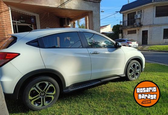 Cuatris y UTVs - Honda HRV 1.8 EXL 2016 130000Km - En Venta