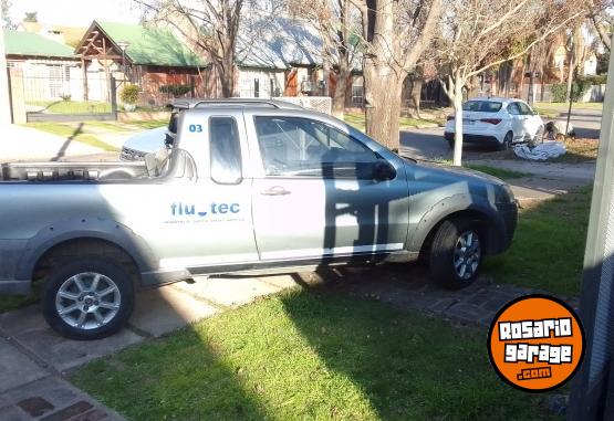Utilitarios - Fiat Strada TREAKING CABINA EX 2010 Diesel 190000Km - En Venta