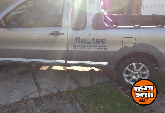 Utilitarios - Fiat Strada TREAKING CABINA EX 2010 Diesel 190000Km - En Venta
