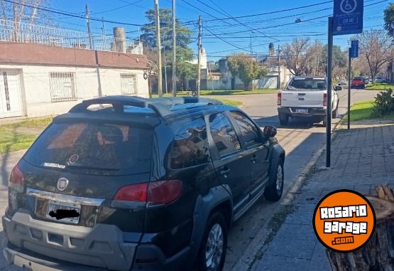 Autos - Fiat Palio Weekend adventure 2013 GNC 111111Km - En Venta