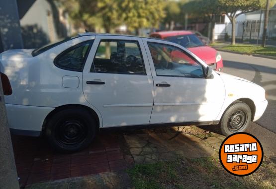 Autos - Volkswagen Polo sd 1998 Diesel 198000Km - En Venta
