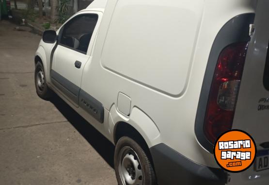 Utilitarios - Fiat Fiorino 2018 GNC 86500Km - En Venta