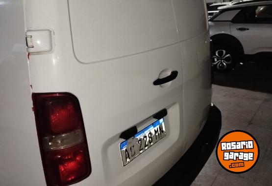 Utilitarios - Citroen Jumpy 2018 Diesel 378000Km - En Venta